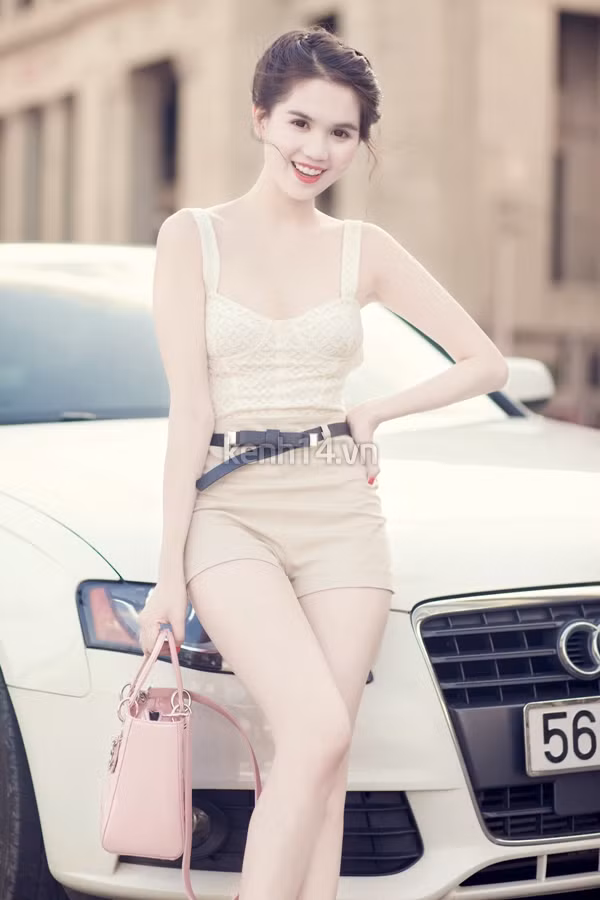 Đây là chiếc xe Ngọc Trinh tự mua và thường lái đi chơi hay đi dự các sự kiện.