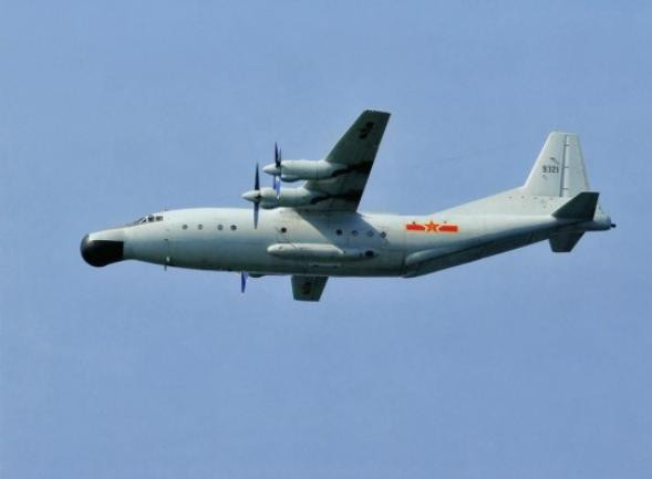 Máy bay trinh sát Y-8 Trung Quốc Máy bay trinh sát Y-8 Trung Quốc