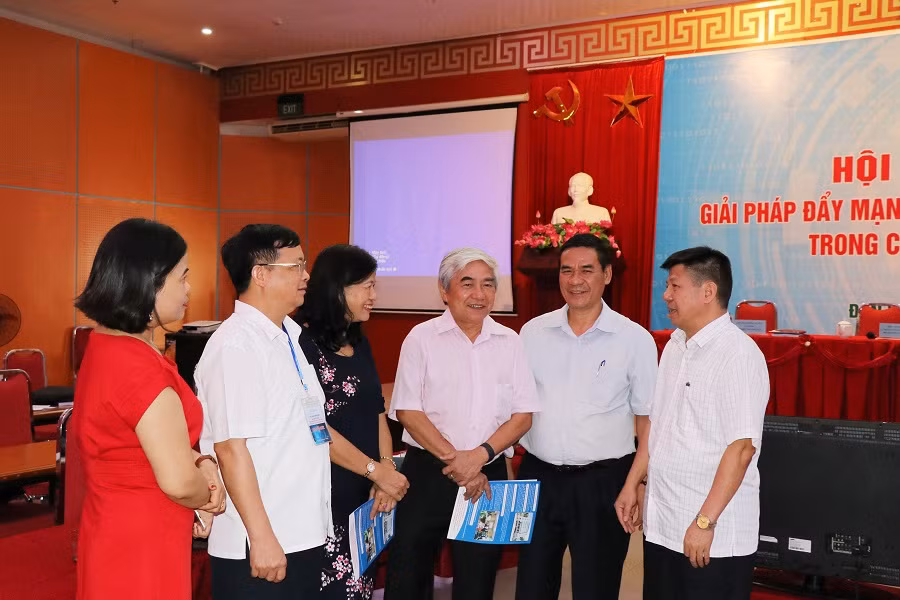 Các chuyên gia tham dự hội thảo. ảnh: TL. Các chuyên gia tham dự hội thảo. ảnh: TL.