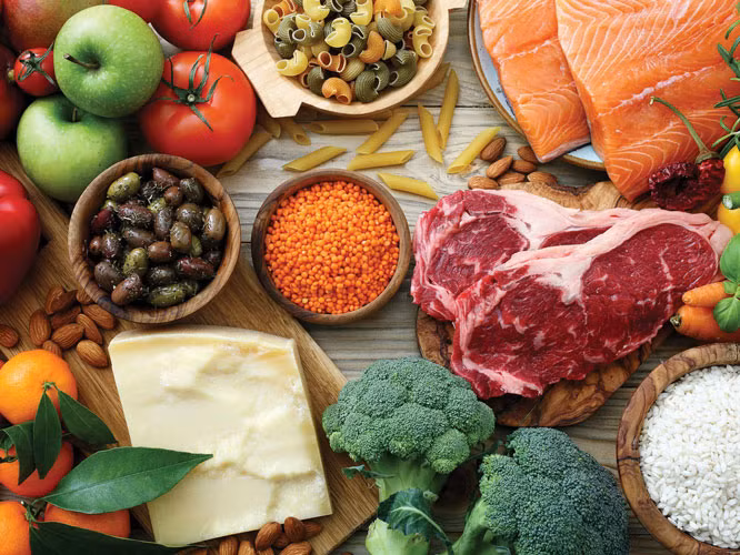 Luôn phải cảnh giác với những thực phẩm mua bán qua mạng.