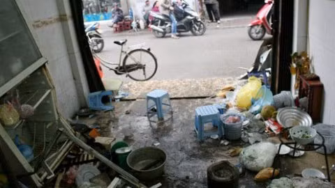 Soc voi pho gian bun thach sung o Ha Noi