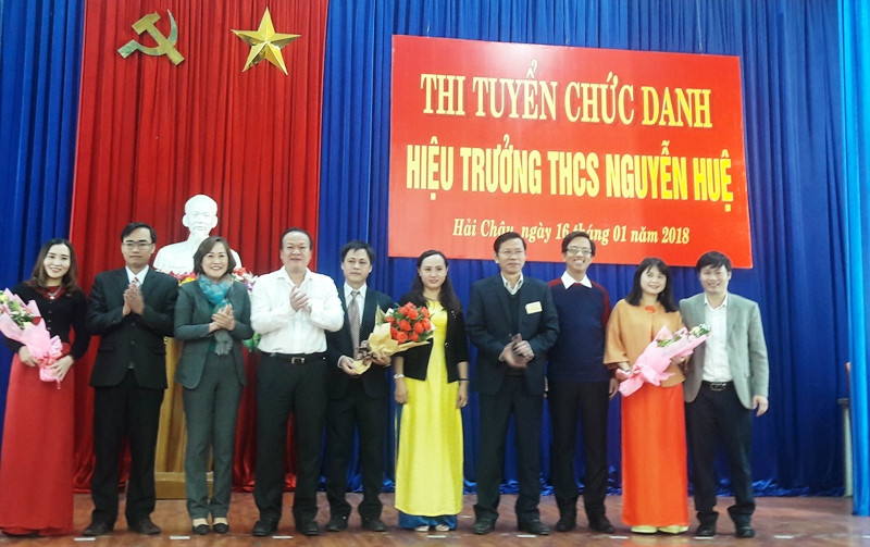 Đà Nẵng thi tuyển chức danh Hiệu trưởng trường trung học cơ sở Nguyễn Huệ. Ảnh: TT Đà Nẵng thi tuyển chức danh Hiệu trưởng trường trung học cơ sở Nguyễn Huệ. Ảnh: TT