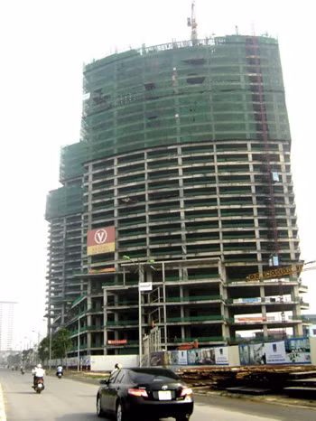 Chủ đầu tư Văn Phú Invest cho rằng việc thu tiền là do đơn vị thứ cấp tự làm với khách Chủ đầu tư Văn Phú Invest cho rằng việc thu tiền là do đơn vị thứ cấp tự làm với khách