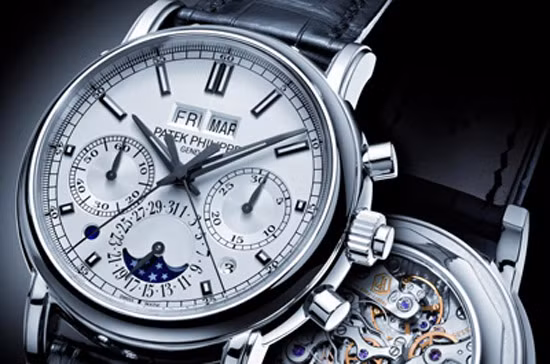 Chiếc đồng hồ đắt giá này là một trong những sản phẩm đáng chú ý của Patek Philippe có giá 282.000 USD Chiếc đồng hồ đắt giá này là một trong những sản phẩm đáng chú ý của Patek Philippe có giá 282.000 USD
