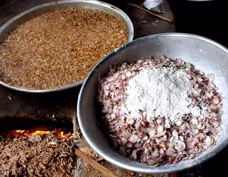 Hành trộn bột để nặng cân Hành trộn bột để nặng cân