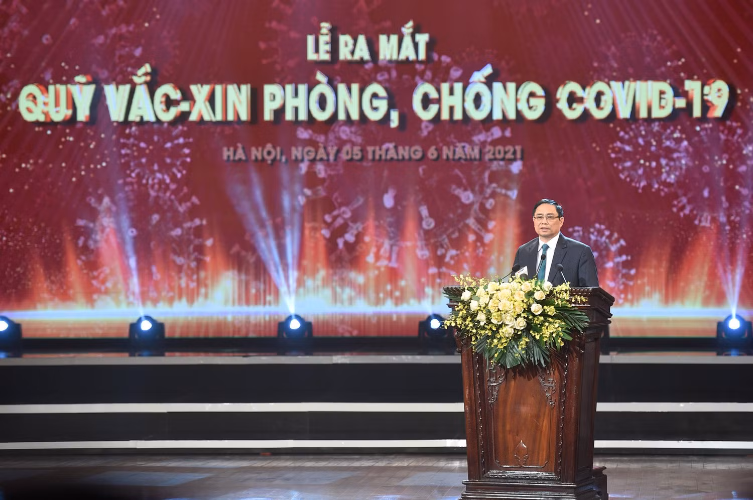 Thủ tướng Phạm Minh Chính: Sự đồng lòng của nhân dân là chìa khóa mở cánh cửa lớn để chúng ta thoát ra khỏi đại dịch và trở về cuộc sống bình thường, bình yên, an dân, an toàn. Thủ tướng Phạm Minh Chính: Sự đồng lòng của nhân dân là chìa khóa mở cánh cửa lớn để chúng ta thoát ra khỏi đại dịch và trở về cuộc sống bình thường, bình yên, an dân, an toàn.