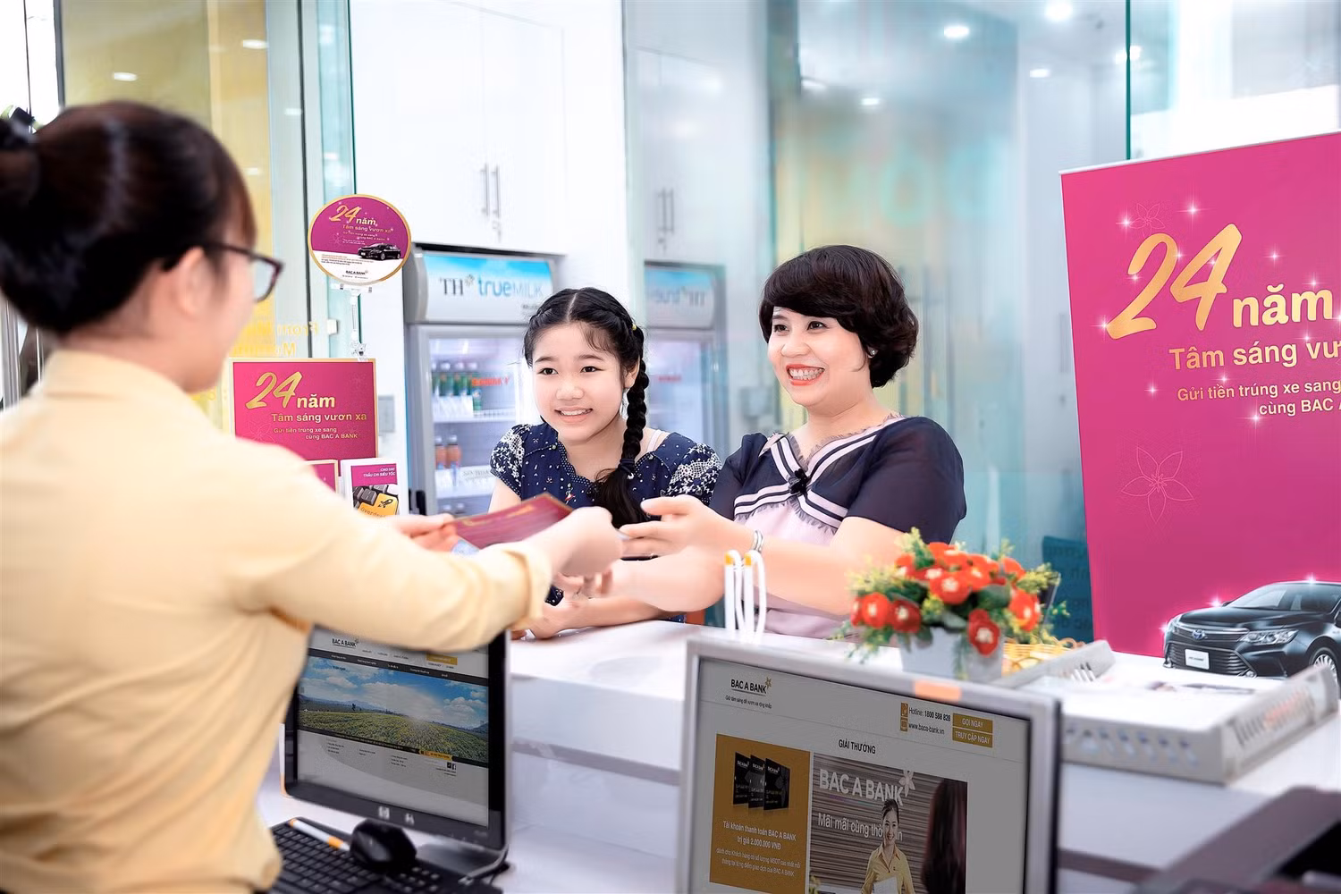 Tiết kiệm tiền là một trong những kỹ năng quan trọng mà mẹ có thể dạy con ngay từ nhỏ Tiết kiệm tiền là một trong những kỹ năng quan trọng mà mẹ có thể dạy con ngay từ nhỏ
