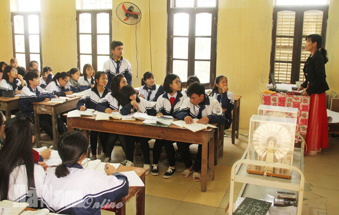 Các hội thi giáo viên dạy giỏi được đánh giá là rất cần thiết đối với hoạt động sư phạm. Ảnh minh họa: http://www.baohanam.com.vn Các hội thi giáo viên dạy giỏi được đánh giá là rất cần thiết đối với hoạt động sư phạm. Ảnh minh họa: http://www.baohanam.com.vn