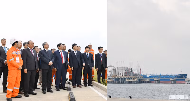 Thủ tướng thăm nhà máy lọc dầu Nghi Sơn. Ảnh: Chinhphu.vn Thủ tướng thăm nhà máy lọc dầu Nghi Sơn. Ảnh: Chinhphu.vn
