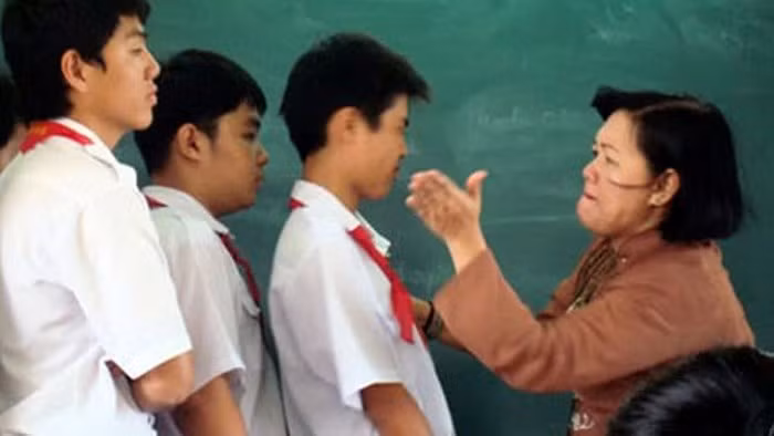 Bạo lực chỉ đẻ ra bạo lực, yêu thương mới lan toả yêu thương. Ảnh minh họa: Anninhthudo.vn