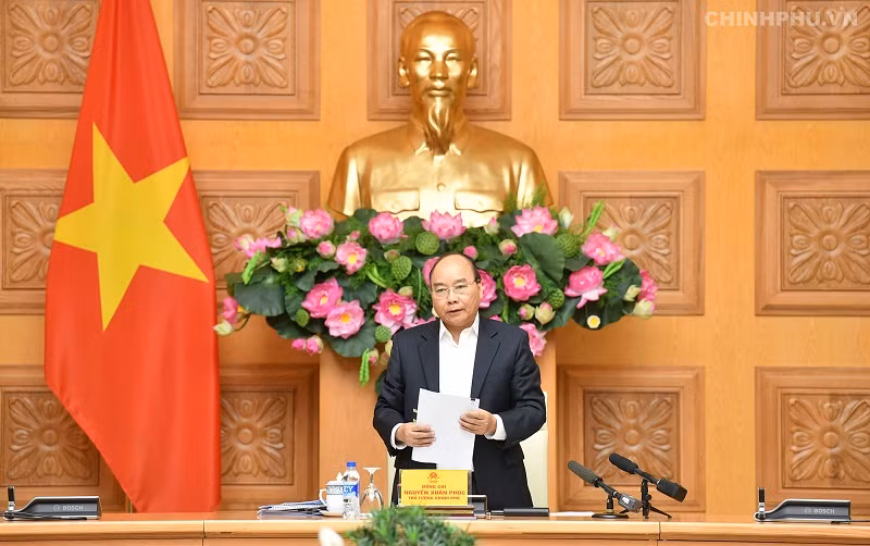 Thủ tướng Nguyễn Xuân Phúc chủ trì phiên họp Tiểu ban Kinh tế - Xã hội chuẩn bị Đại hội XIII của Đảng. Ảnh: Chinhphu.vn