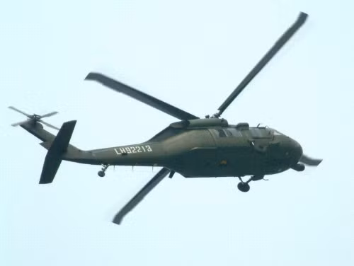 Máy bay trực thăng Z-20 giống Black Hawk Mỹ Máy bay trực thăng Z-20 giống Black Hawk Mỹ