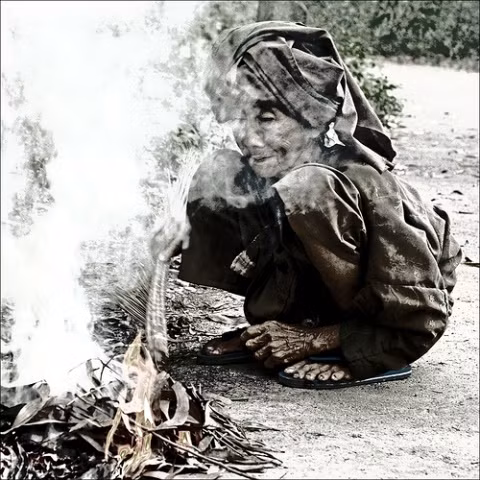 Khói tản Khói tản
