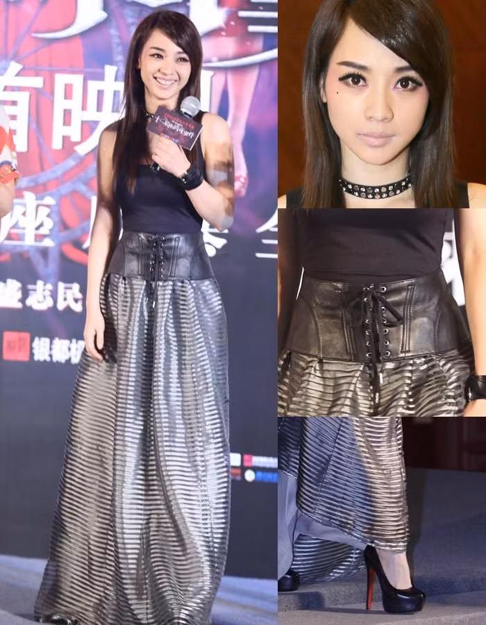 Nhưng sau nhiều lần bị phản ánh, lần này có vẻ 'Nữ hoàng sexy' của Trung Quốc đã dần thay đổi sang phong cách lịch sự hơn nhưng vẫn giữ được vẻ gợi cảm của mình. Nhưng sau nhiều lần bị phản ánh, lần này có vẻ 'Nữ hoàng sexy' của Trung Quốc đã dần thay đổi sang phong cách lịch sự hơn nhưng vẫn giữ được vẻ gợi cảm của mình.