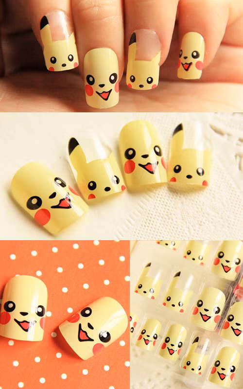 Siêu dễ thương với móng tay nền vàng với hình pikachu ngộ nghĩnh. Xem thêm: Ngày cưới, bạn nên sơn móng tay thế nào?