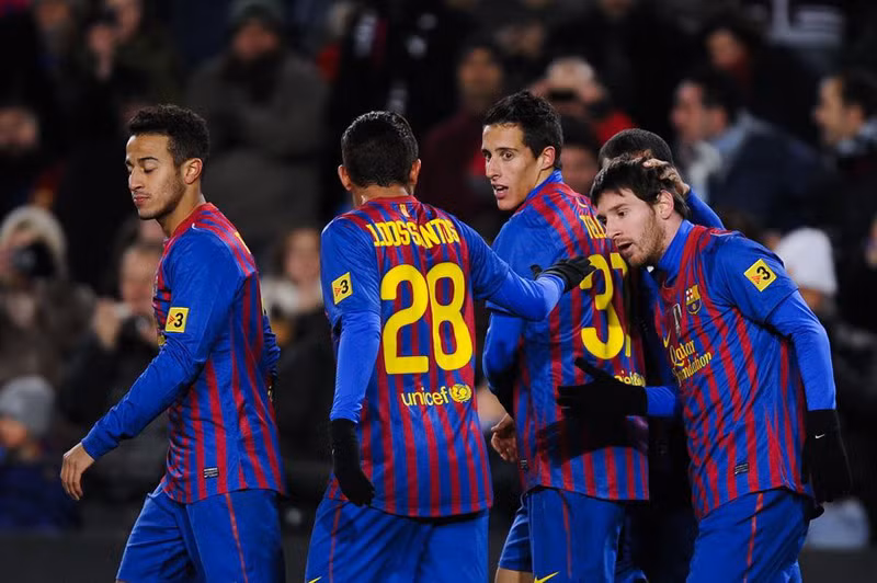 Lionel Messi lột xác thành “x-men” với râu quai nón.