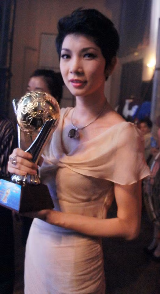 Vị giám khảo của Vietnam Next Top Model là trung tâm của Lễ trao giải Quả Bóng Vàng Việt Nam.