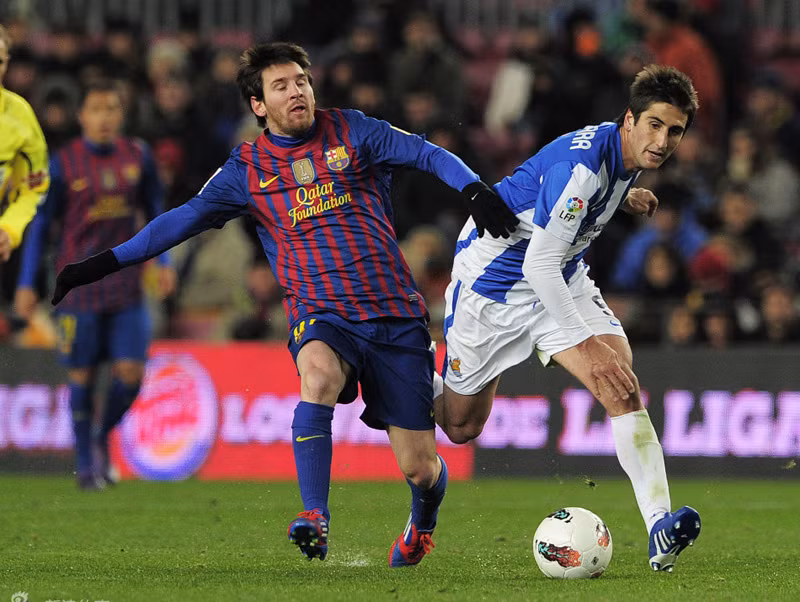 Lionel Messi lột xác thành “x-men” với râu quai nón.
