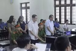 Bà Nguyễn Thị Nga "nhờ nâng điểm" cho cháu mà chỉ bị khiển trách thôi sao? ảnh 3 Bà Nguyễn Thị Nga "nhờ nâng điểm" cho cháu mà chỉ bị khiển trách thôi sao? ảnh 3