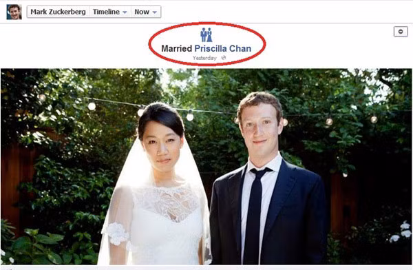Ngày 19-5 vừa qua, cả thế giới bất ngờ trước thông tin ông chủ Facebook lên xe hoa. Lễ đám cưới được tổ chức tại nhà riêng tại California với sự tham gia của 100 khách mời. (Hình ảnh hai người tay trong tay được đăng tải trên facebook của Mark Zuckerberg)