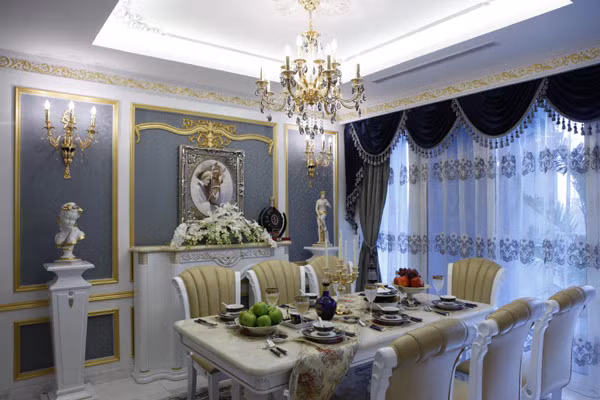 Việc một dự án căn hộ có giá lên tới chục tỷ đồng mỗi căn được công bố đang tạo nên nhiều thông tin trái chiều.