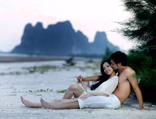 Chuẩn bị cho lễ tình nhân, các công ty tour đã lên chương trình, kế hoạch du lịch, tư vấn cho các đôi bạn trẻ từ rất sớm (Ảnh minh họa).