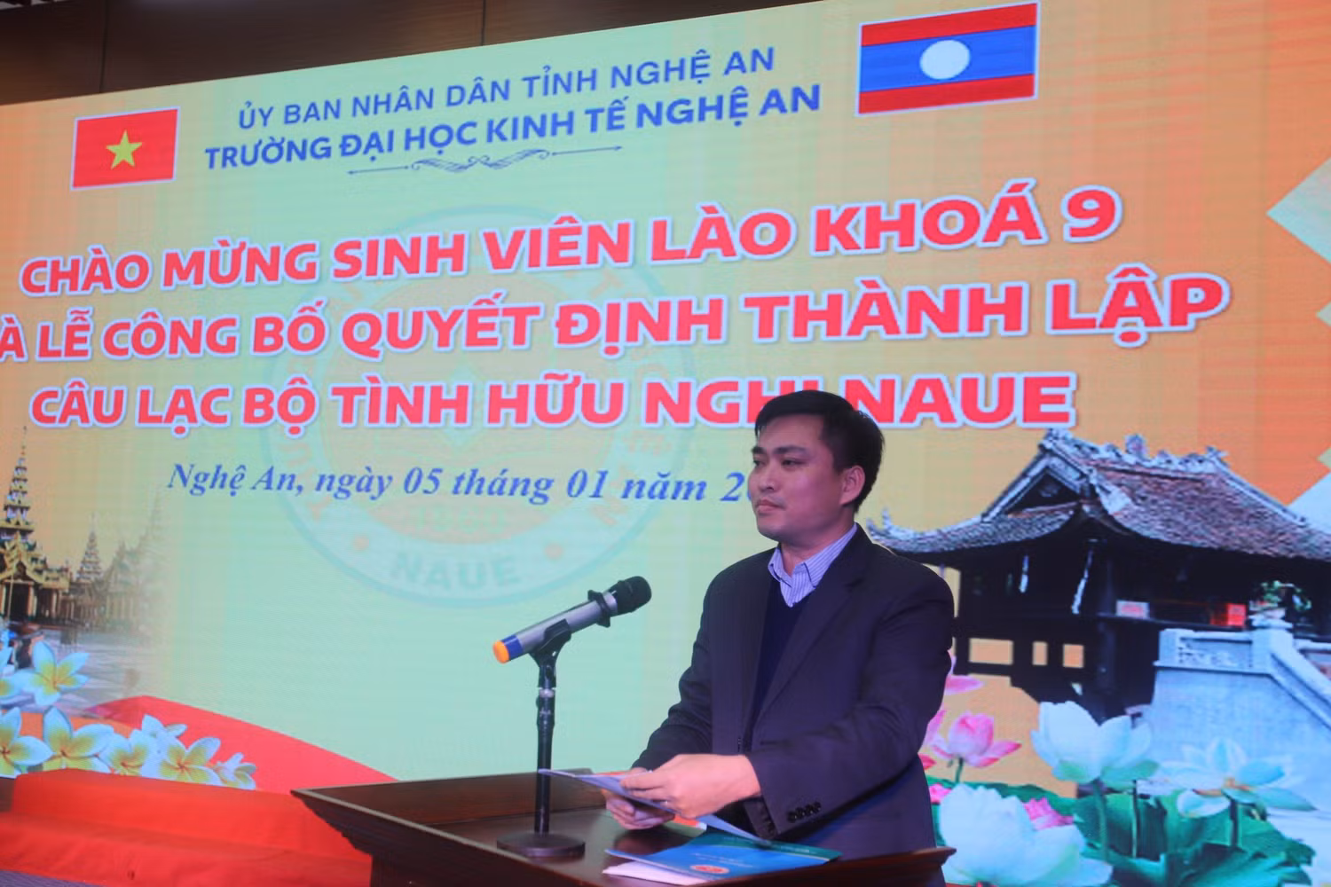 Thầy Nguyễn Quốc Sơn - Trưởng Phòng Công tác sinh viên (Trường Đại học Kinh tế Nghệ An). Ảnh: NVCC