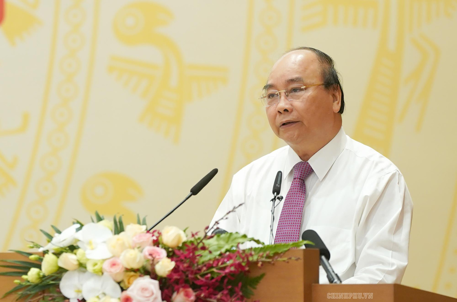 Thủ tướng phát biểu tại Hội nghị. Ảnh: VGP Thủ tướng phát biểu tại Hội nghị. Ảnh: VGP