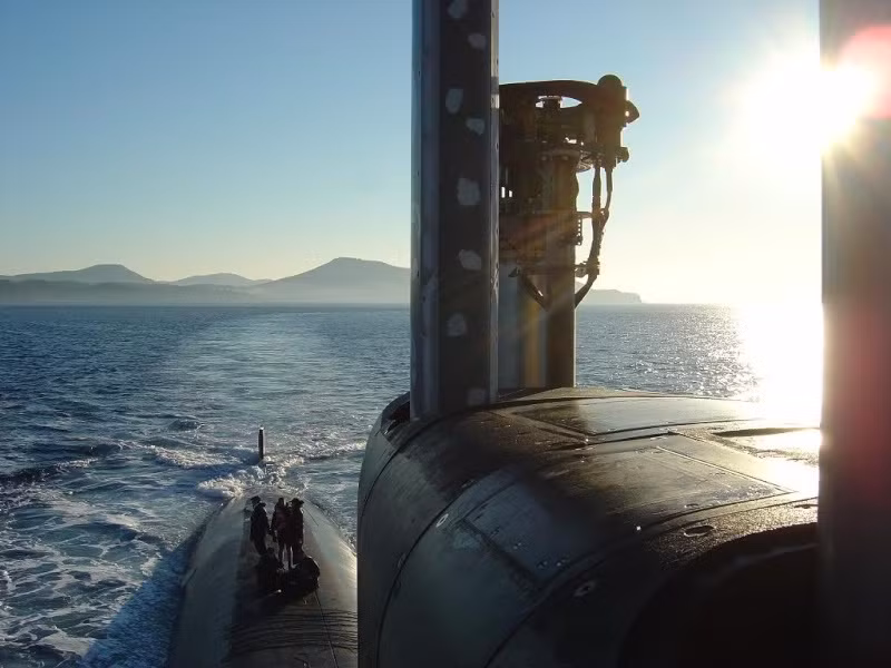 Tàu ngầm tấn công SSN S-604 "Emeraude"