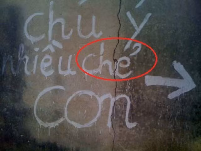 Cảnh báo có nhiều trẻ con.