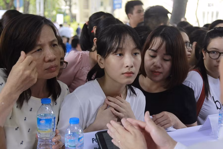 Thí sinh có được đăng ký xét tuyển khi chưa có điểm sau phúc khảo bài thi? (Ảnh: Linh Hương)