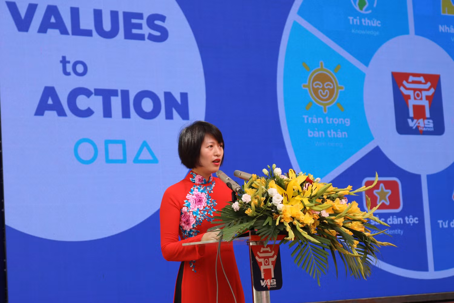 Tiến sĩ Dương Thị Hồng Hạnh - Giám đốc điều hành Hệ thống Trường liên cấp Việt Úc Hà Nội. Ảnh: Đỗ Thơm