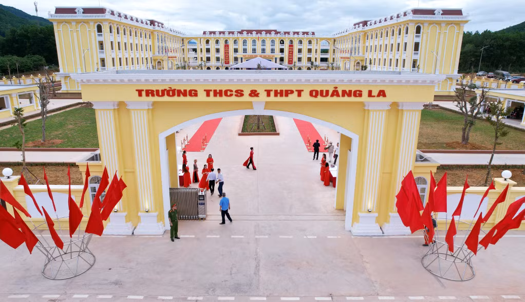 truong-quang-la.jpeg