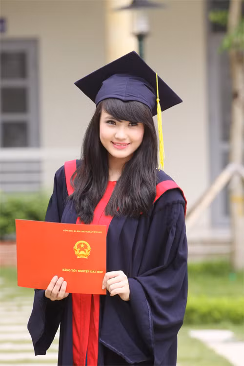 Cô em gái của Công Vinh ngày càng khẳng định tên tuổi của mình. >>So độ siêu kute của những nữ sinh đình đám nhất Thủ đô >>Những nữ sinh diện áo dài đẹp hơn cả vẻ xuân thì của Mai Phương Thúy Chùm ảnh: Những tấm thiệp đầy ý nghĩa mừng ngày Nhà giáo Việt Nam Những bức ảnh đen trắng quý hiếm về học sinh thời chiến >>Phát sốt vì 4 nữ giáo viên xinh đẹp >>NHỮNG NỮ SINH "NÓNG BỎNG" ĐÊM CHUNG KẾT MISS SÂN KHẤU ĐIỆN ẢNH >>Cư dân mạng "điên đảo" vì nhan sắc nữ sinh Trương Tân Uyển >>Hoa khôi ĐH Thương Mại 2012 duyên dáng áo dài >>Những hotgirl xinh đẹp làm "điên đảo" cư dân mạng (P8) Cô em gái của Công Vinh ngày càng khẳng định tên tuổi của mình. >>So độ siêu kute của những nữ sinh đình đám nhất Thủ đô >>Những nữ sinh diện áo dài đẹp hơn cả vẻ xuân thì của Mai Phương Thúy Chùm ảnh: Những tấm thiệp đầy ý nghĩa mừng ngày Nhà giáo Việt Nam Những bức ảnh đen trắng quý hiếm về học sinh thời chiến >>Phát sốt vì 4 nữ giáo viên xinh đẹp >>NHỮNG NỮ SINH "NÓNG BỎNG" ĐÊM CHUNG KẾT MISS SÂN KHẤU ĐIỆN ẢNH >>Cư dân mạng "điên đảo" vì nhan sắc nữ sinh Trương Tân Uyển >>Hoa khôi ĐH Thương Mại 2012 duyên dáng áo dài >>Những hotgirl xinh đẹp làm "điên đảo" cư dân mạng (P8)
