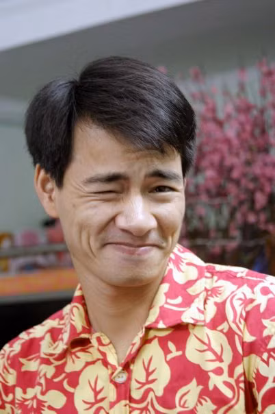 Cái mặt...rất Xuân Bắc. Cái mặt...rất Xuân Bắc.