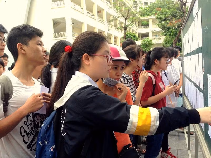 Sau chấm phúc khảo kỳ thi tuyển sinh vào lớp 10 năm học 2019 - 2020, tỉnh Bắc Giang có 1 thí sinh được thay đổi điểm số. Ảnh minh họa: Chiến Thắng Sau chấm phúc khảo kỳ thi tuyển sinh vào lớp 10 năm học 2019 - 2020, tỉnh Bắc Giang có 1 thí sinh được thay đổi điểm số. Ảnh minh họa: Chiến Thắng