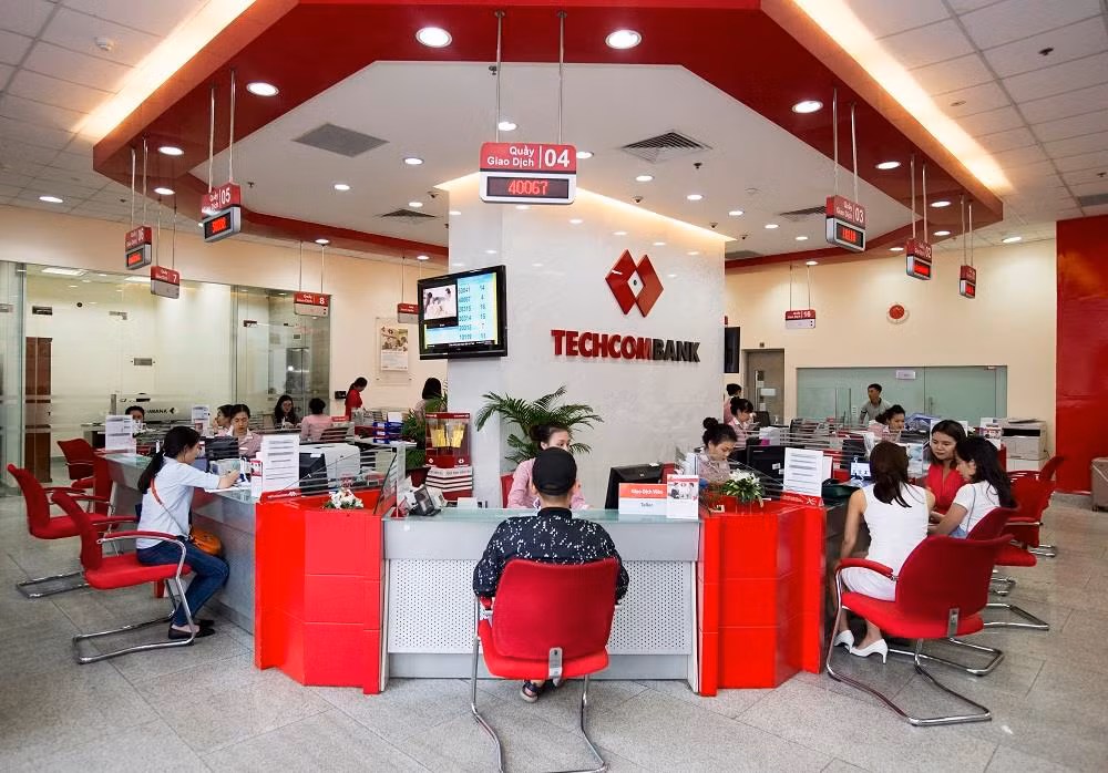 Techcombank ghi nhận tăng trưởng doanh thu so với cùng kỳ 15 quý liên tiếp. Techcombank ghi nhận tăng trưởng doanh thu so với cùng kỳ 15 quý liên tiếp.