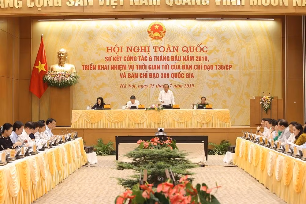 Loại khỏi bộ máy những cán bộ tha hoá, biến chất, tiếp tay cho tội phạm