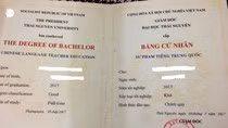 Bằng đơn ngữ tiếng Trung của Trường Đại học Thái Nguyên khiến sinh viên khó xin việc (ảnh bạn đọc cung cấp)