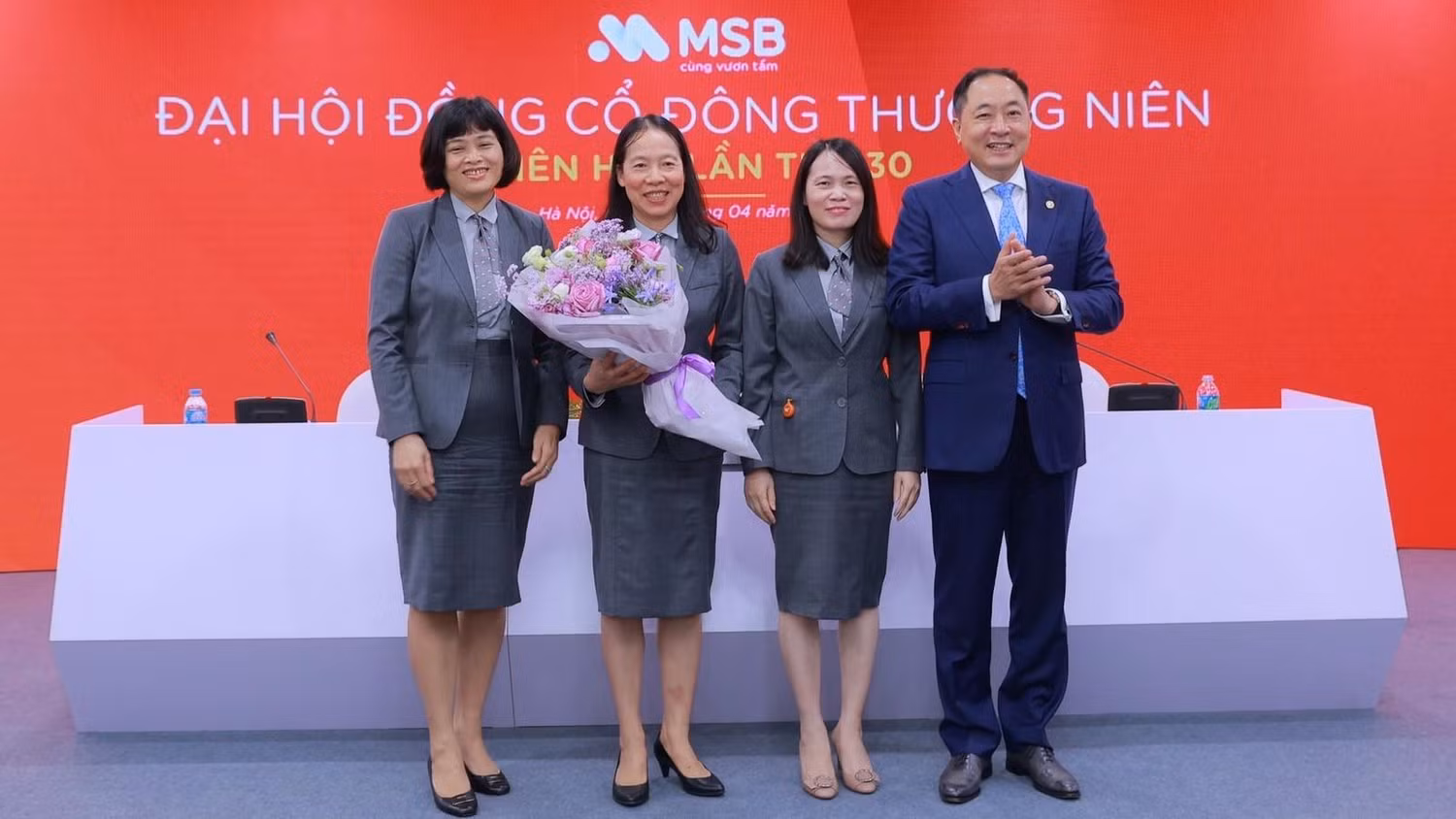 Chủ tịch MSB Trần Anh Tuấn cùng Thành viên Ban kiểm soát nhiệm kỳ mới 2022 - 2026. Chủ tịch MSB Trần Anh Tuấn cùng Thành viên Ban kiểm soát nhiệm kỳ mới 2022 - 2026.
