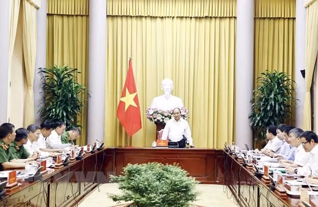 Chủ tịch nước Nguyễn Xuân Phúc phát biểu. (Ảnh: Thống Nhất/TTXVN) Chủ tịch nước Nguyễn Xuân Phúc phát biểu. (Ảnh: Thống Nhất/TTXVN)