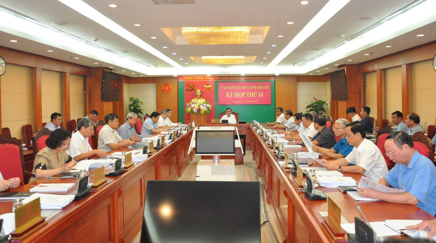 Trong hai ngày 10 và 11/8/2022, tại Hà Nội, Ủy ban Kiểm tra Trung ương đã họp Kỳ thứ 18. Ảnh: Ubkttw.vn Trong hai ngày 10 và 11/8/2022, tại Hà Nội, Ủy ban Kiểm tra Trung ương đã họp Kỳ thứ 18. Ảnh: Ubkttw.vn