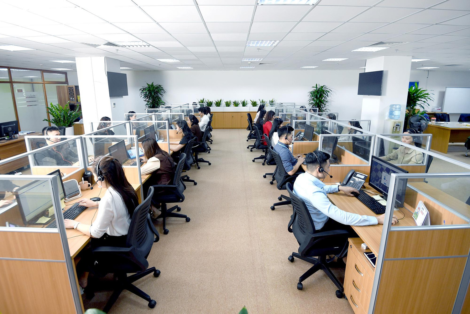 Trung tâm dịch vụ khách hàng VietinBank nỗ lực đổi mới, bứt phá mạnh mẽ trong hoạt động chăm sóc khách hàng