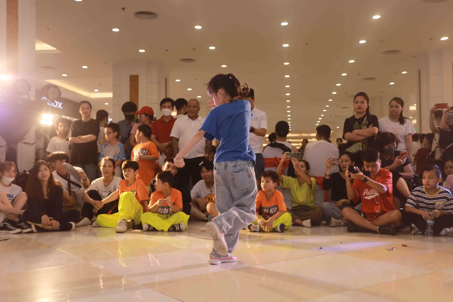 Cuộc thi V-Got Talent - Street Dance Contest dành cho các tài năng nhí được đông đảo bạn nhỏ và gia đình ủng hộ