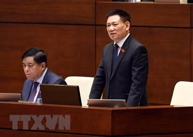 Bộ trưởng Bộ Tài chính Hồ Đức Phớc phát biểu ý kiến. (Ảnh: Phạm Kiên/TTXVN) Bộ trưởng Bộ Tài chính Hồ Đức Phớc phát biểu ý kiến. (Ảnh: Phạm Kiên/TTXVN)