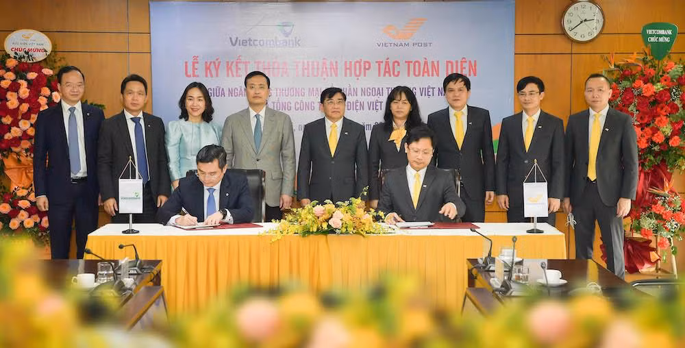 Vietcombank và Vietnam Post đã tổ chức Lễ ký Thỏa thuận hợp tác toàn diện.