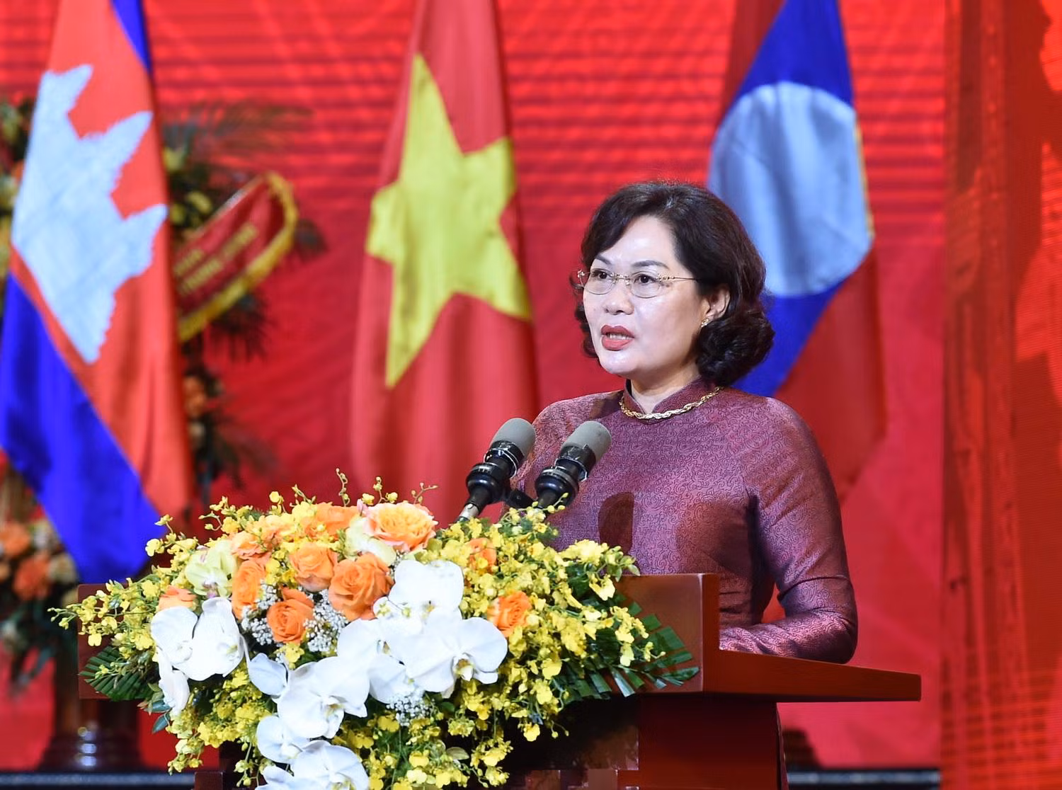 Thống đốc Ngân hàng Nhà nước Nguyễn Thị Hồng phát biểu tại sự kiện Thống đốc Ngân hàng Nhà nước Nguyễn Thị Hồng phát biểu tại sự kiện