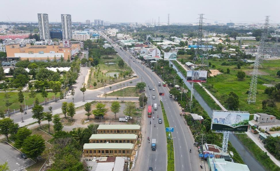 Thành phố Thuận An sẽ trở thành trung tâm đô thị, dịch vụ của tỉnh Bình Dương. Ảnh: Phạm Nhật Phúc Thành phố Thuận An sẽ trở thành trung tâm đô thị, dịch vụ của tỉnh Bình Dương. Ảnh: Phạm Nhật Phúc
