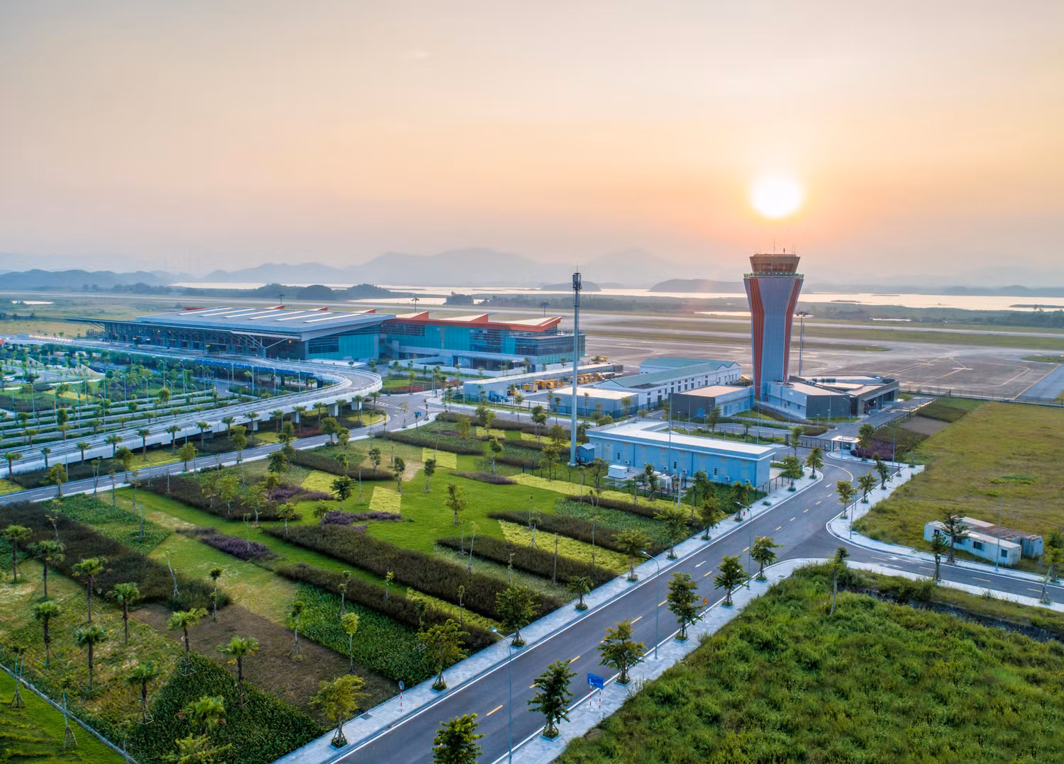 Toàn cảnh sân bay Vân Đồn Toàn cảnh sân bay Vân Đồn