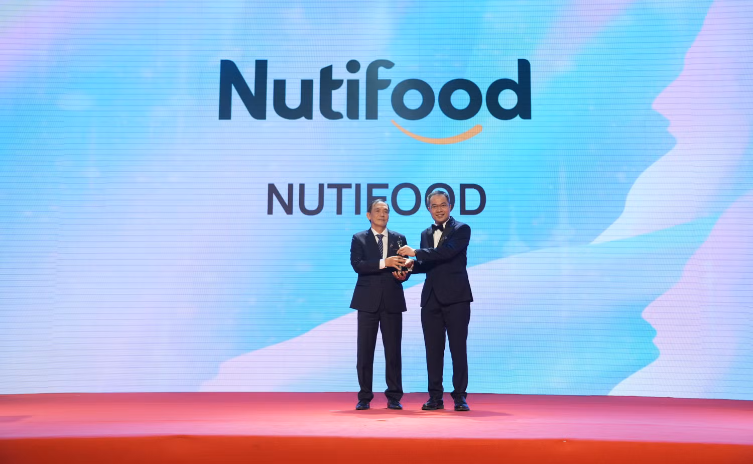 Nutifood là “Nơi làm việc tốt nhất châu Á” trong 3 năm liên tiếp 2019 - 2022. Nutifood là “Nơi làm việc tốt nhất châu Á” trong 3 năm liên tiếp 2019 - 2022.